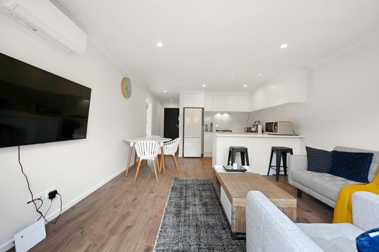 Holiday home New Towhouse Walk To The Hospital & Cbd & The *